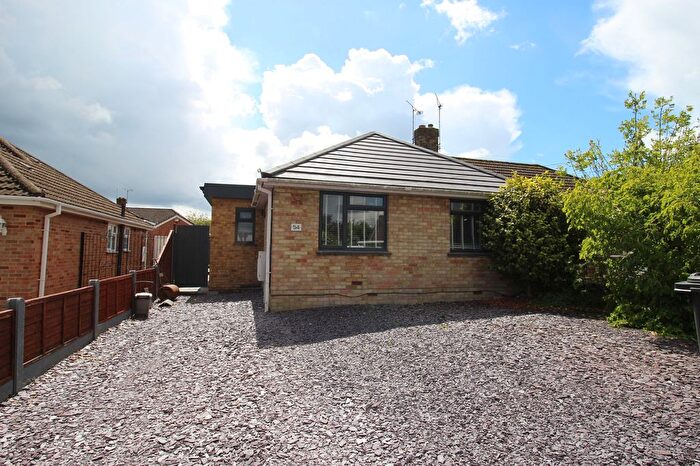 3 Bedroom Semi-Detached Bungalow To Rent In Chapel Road, West End, SO30