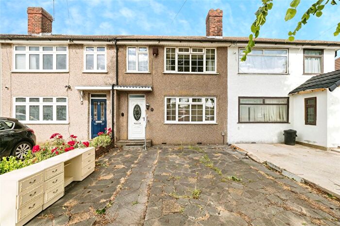 3 Bedroom Terraced House For Sale In Spring Gardens, Hornchurch, RM12
