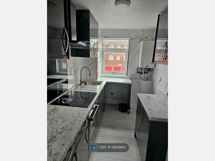 1 Bedroom Flat To Rent In Crowden Way, London, SE28