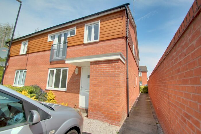 2 Bedroom Semi-Detached House To Rent In Watkin Road, Leicester, LE2