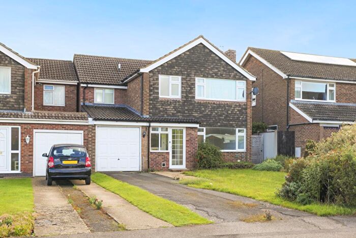 4 Bedroom Detached House For Sale In Westland Road, Cottesmore, LE15