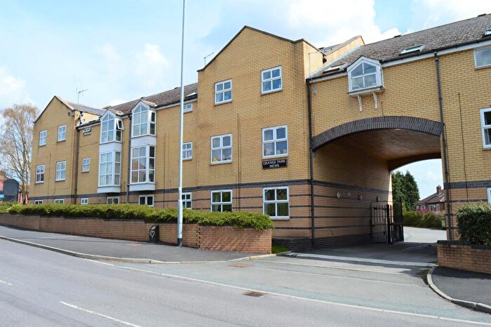 2 Bedroom Flat To Rent In Grange Park Mews, Dib Lane, Leeds, LS8