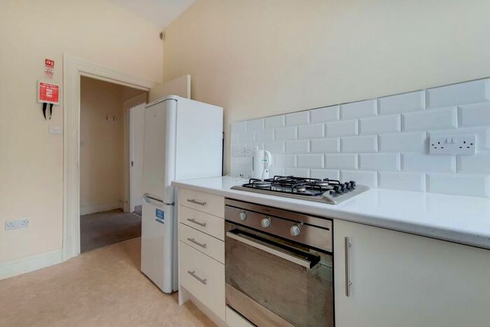 Studio To Rent In Barking Road, East Ham, London, E6