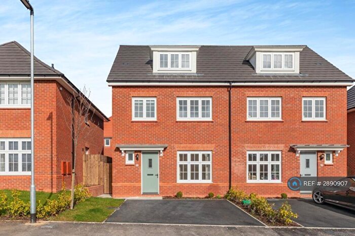 4 Bedroom Semi-Detached House To Rent In Cwrt Jones, Chester, CH4