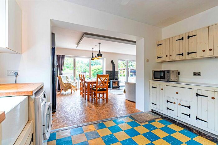 3 Bedroom Bungalow For Sale In Moor End, Eaton Bray, Central Bedfordshire, LU6