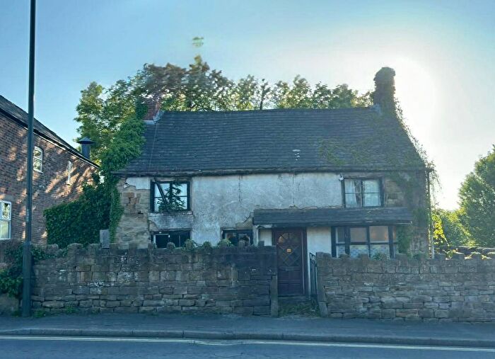 3 Bedroom Detached House For Sale In High Street, Clay Cross, S45