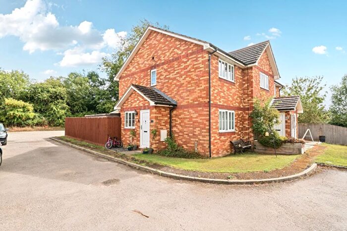 2 Bedroom End Terrace House For Sale In Grendon Underwood, Buckinghamshire, HP18