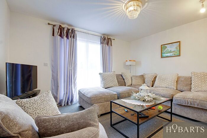 2 Bedroom Flat For Sale In Winkfield Road, Crown Close, N22