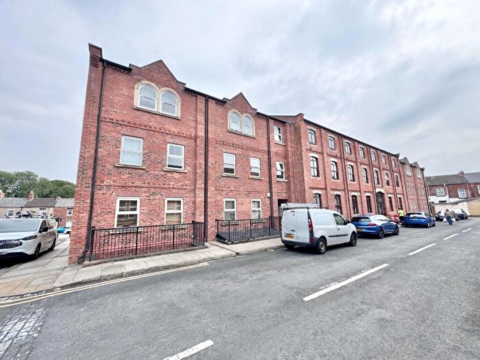 2 Bedroom Flat For Sale In Heritage Court, Darlington, DL3