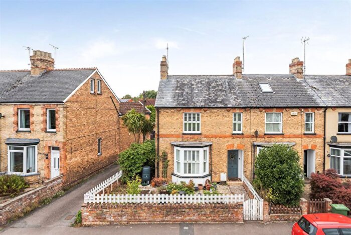 3 Bedroom Terraced House For Sale In Staplegrove Road, Taunton, TA2