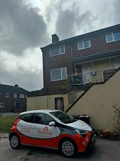 3 Bedroom Flat To Rent In Knollbeck Avenue, Brampton, Barnsley, S73
