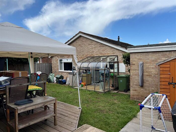 2 Bedroom Detached Bungalow For Sale In South Ross, HR9