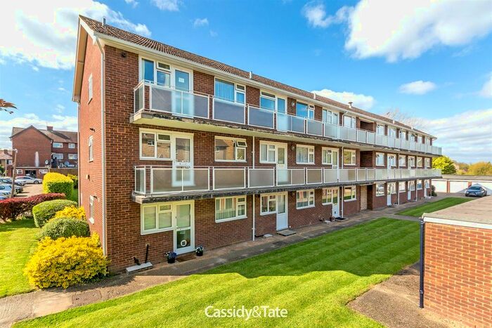 1 Bedroom Maisonette To Rent In Hughenden Road, St.Albans, AL4