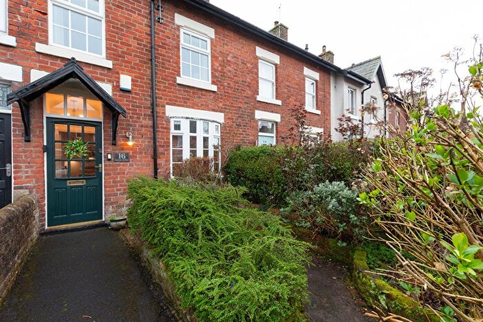 2 Bedroom Terraced House For Sale In East Cliffe, Lytham St Annes, FY8