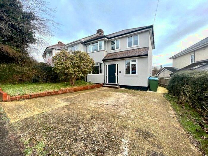 3 Bedroom Semi-Detached House To Rent In High View Way, Southampton, Hampshire, SO18