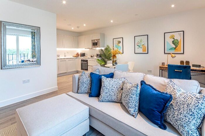 1 Bedroom Apartment For Sale In Forest Road, Walthamstow, E17
