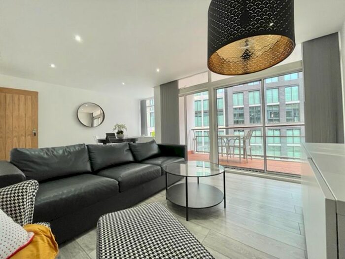 2 Bedroom Flat To Rent In St. Giles High Street, London, WC2H