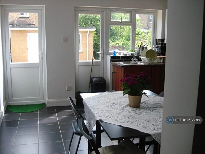 6 Bedroom Semi Detached House To Rent In St Andrews Road London, London, E13