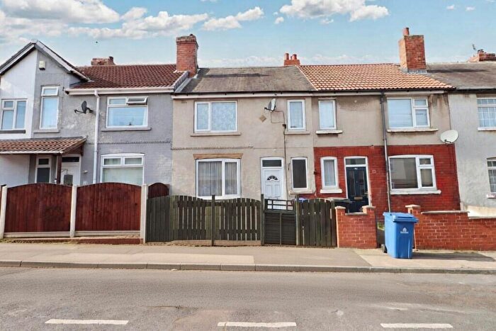 3 Bedroom Terraced House For Sale In Dukes Crescent, Edlington, Doncaster, DN12