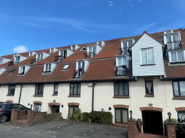 1 Bedroom Flat To Rent In Dock Street, Ipswich, Suffolk, IP2