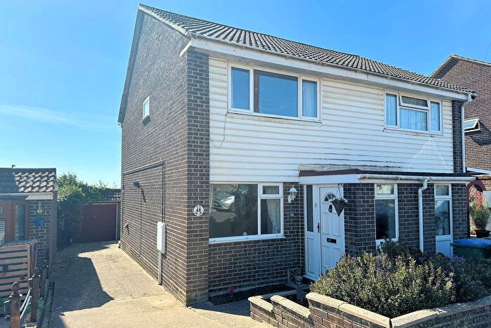 2 Bedroom Semi-Detached House For Sale In Kilmiston Drive, Portchester, PO16