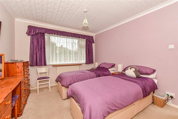 2 Bedroom Semi-Detached Bungalow For Sale In Craythorne Close, New Romney, Kent, TN28