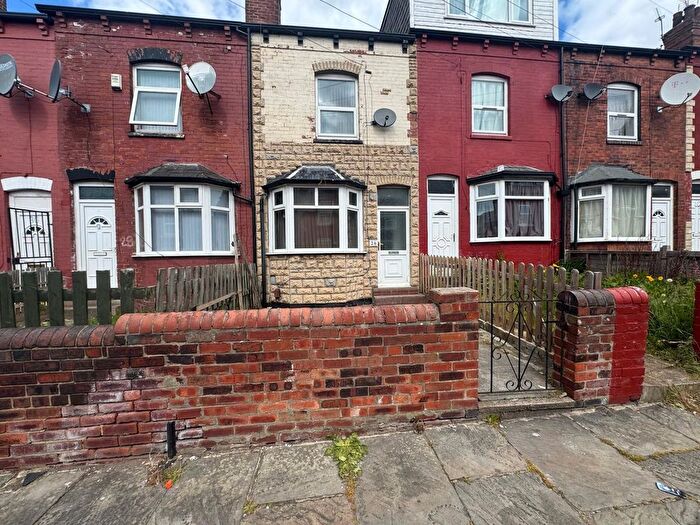 4 Bedroom Terraced House To Rent In Nowell Terrace, Leeds, West Yorkshire, LS9