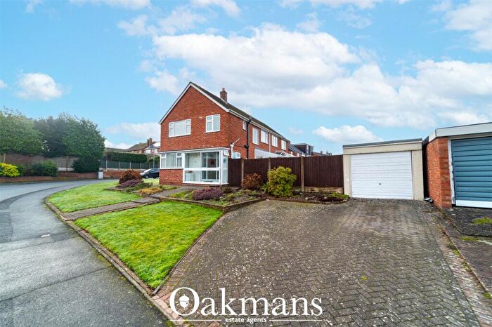 3 Bedroom Semi Detached House For Sale In Carol Avenue, Bromsgrove, Worcestershire, B61