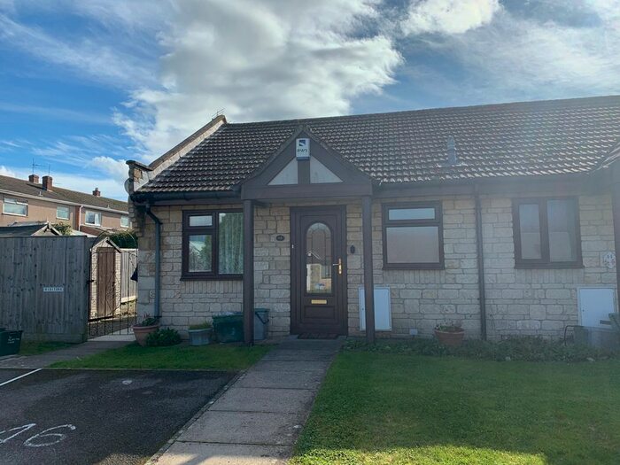 1 Bedroom Terraced Bungalow To Rent In Melbourne Drive, Chipping Sodbury, Bristol BS37