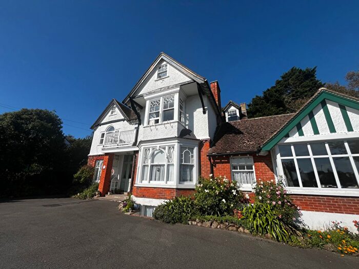 3 Bedroom Flat For Sale In Henlion House, Hythe, CT21