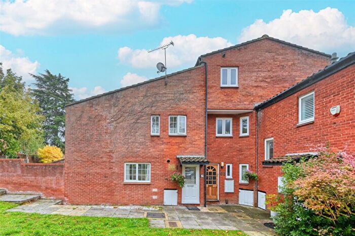 2 Bedroom End Of Terrace House To Rent In Myrtleside Close, Northwood, Middlesex, HA6