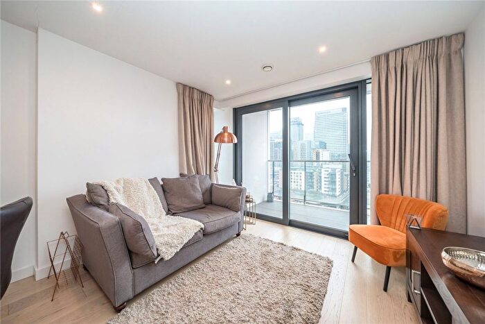 1 Bedroom Flat To Rent In Horizons Tower, Canary Wharf, London, E14
