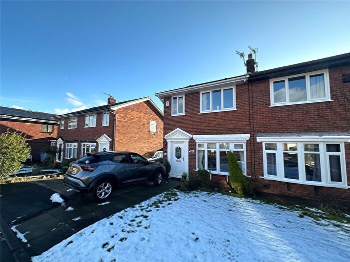 3 Bedroom Semi-Detached House For Sale In Kilsby Drive, Widnes, Cheshire, WA8
