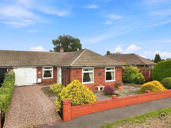 3 Bedroom Bungalow For Sale In St Ives Close, Kesgrave, Kesgrave, Ipswich, IP5