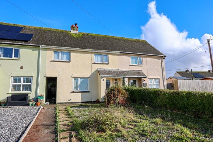 3 Bedroom Terraced House For Sale In Creakavose, St Stephen, St Austell, PL26