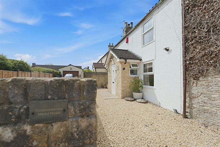 2 Bedroom Cottage For Sale In Mead Road, Stoke Gifford, BS34