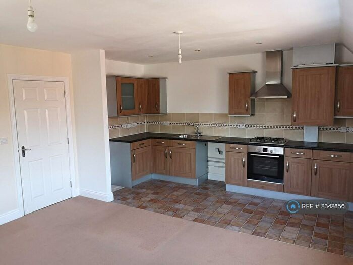 2 Bedroom Flat To Rent In Chalford Grange, Fareham, PO15