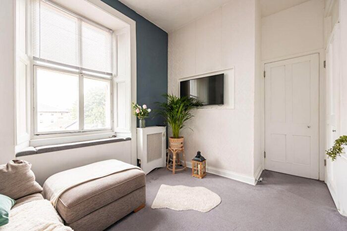 1 Bedroom Flat For Sale In , Canonmills, Edinburgh, EH3