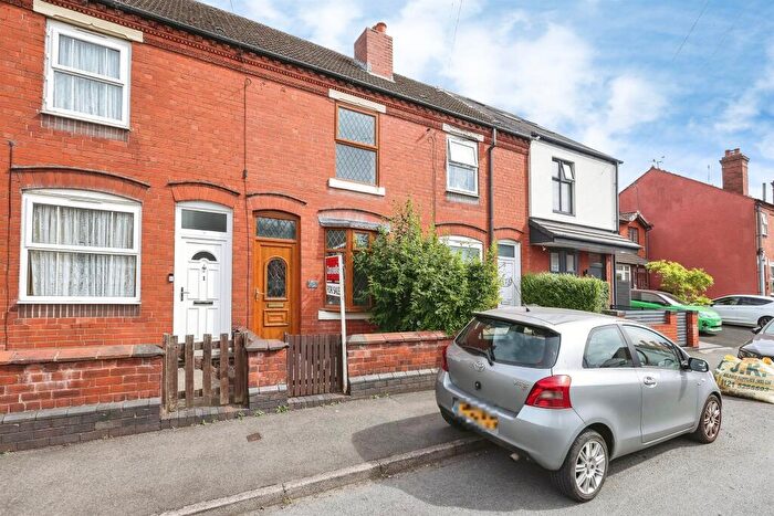 2 Bedroom End Of Terrace House For Sale In Vicarage Road, Halesowen, B62