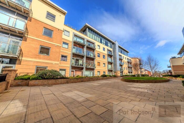 1 Bedroom Apartment To Rent In Grove Park Oval, Gosforth, NE3