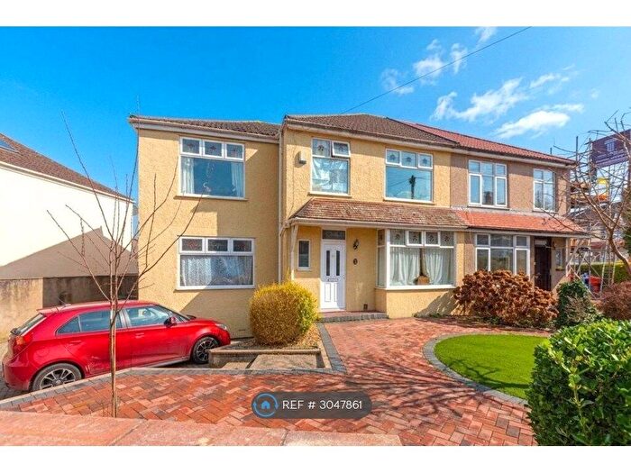 5 Bedroom Semi Detached House To Rent In Oakley Road, Bristol, BS7