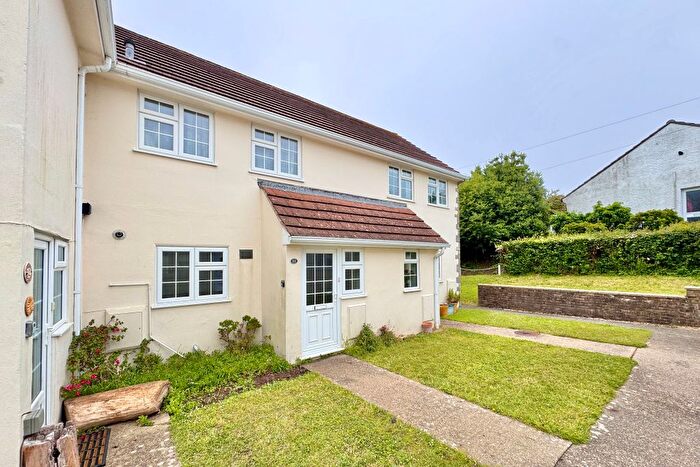 2 Bedroom Flat For Sale In Northbrook Road, Swanage, BH19