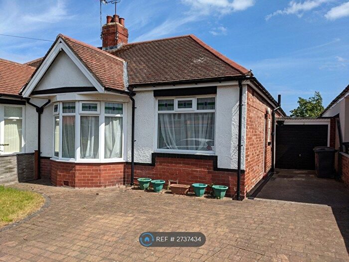2 Bedroom Bungalow To Rent In Chatsworth Gardens, Whitley Bay, NE25