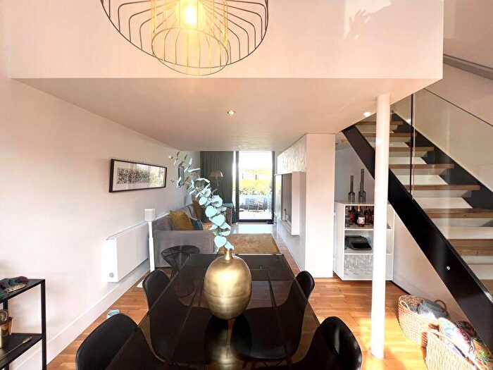 2 Bedroom Terraced House To Rent In Reservoir Street, Salford, M6