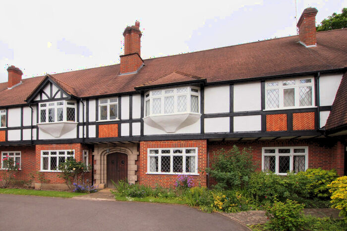 2 Bedroom Apartment To Rent In Church Street, Ewell Village, KT17