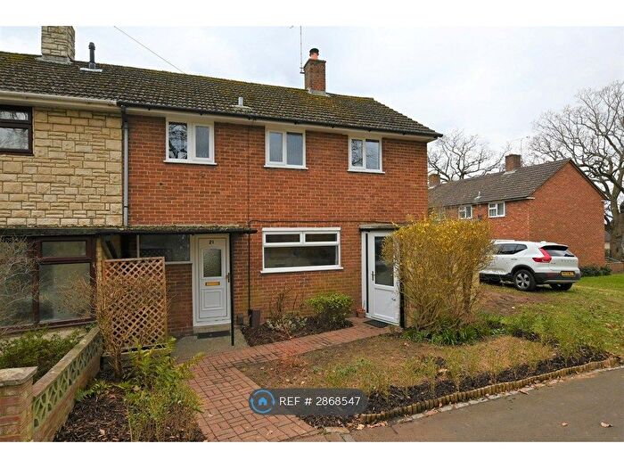 3 Bedroom Semi Detached House To Rent In Greywell Avenue, Southampton, SO16