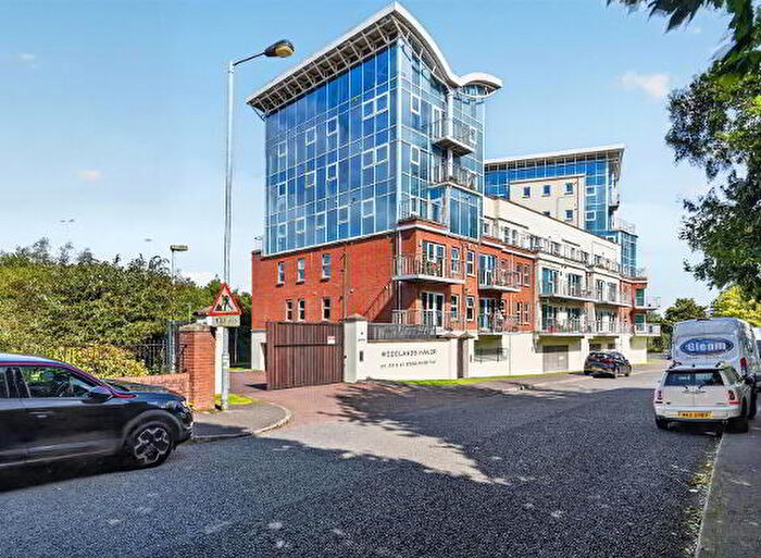 2 Bedroom Apartments For Sale In Apt Woodlands Manor, Stockmans Way, Belfast, BT9