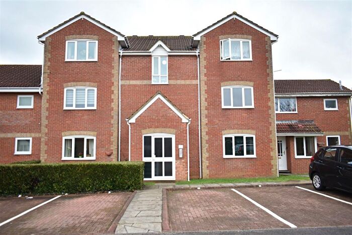 1 Bedroom Flat For Sale In Great Meadow Road, Bradley Stoke, Bristol, BS32