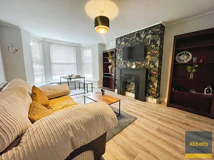 1 Bedroom Flat To Rent In Willoughby Road, Ipswich, IP2