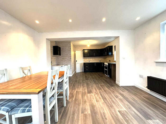 2 Bedroom Semi-Detached Bungalow For Sale In Sycamore Avenue, Garstang, Preston, Lancashire, PR3